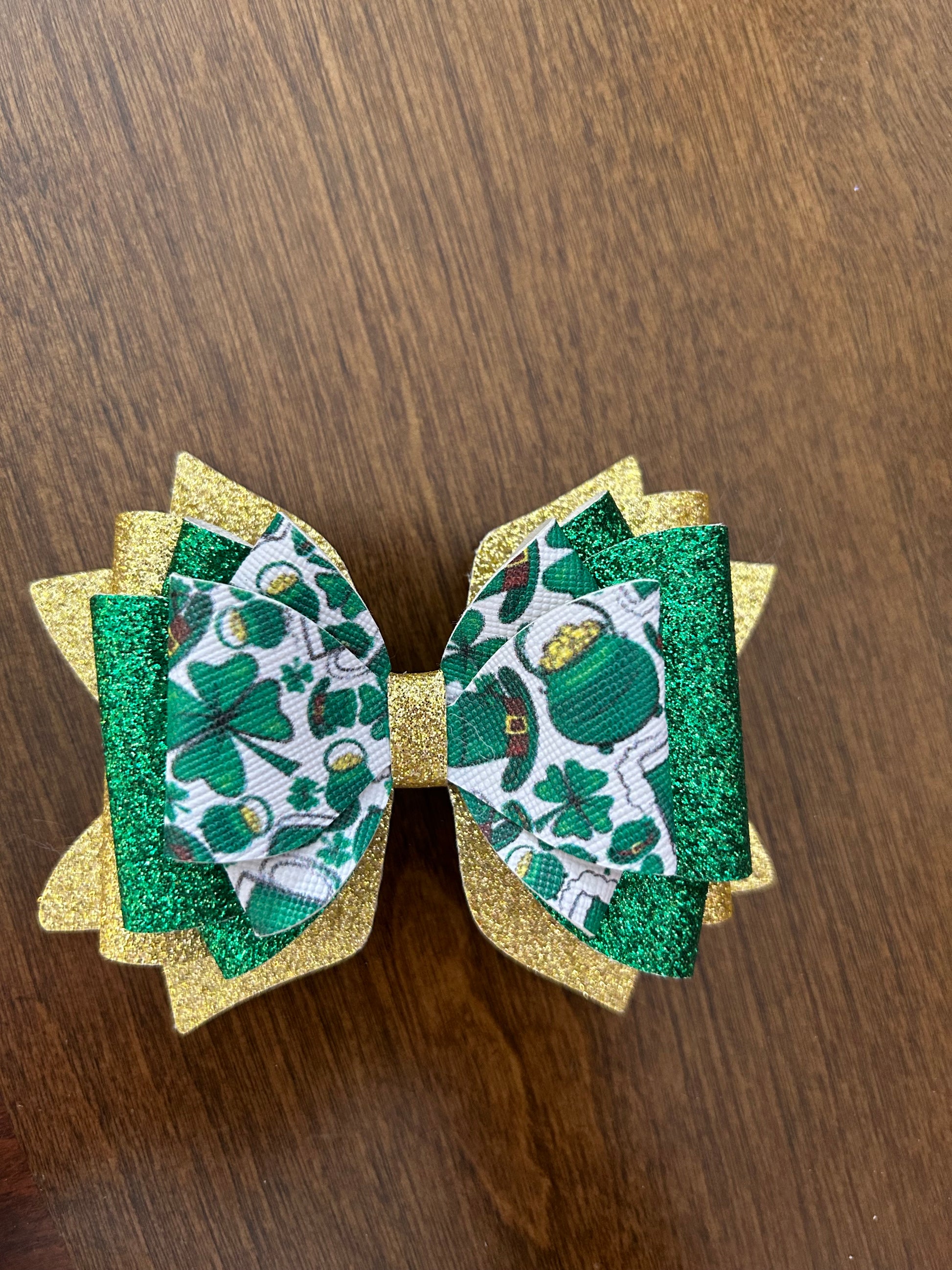 St. Patrick’s Day Bow