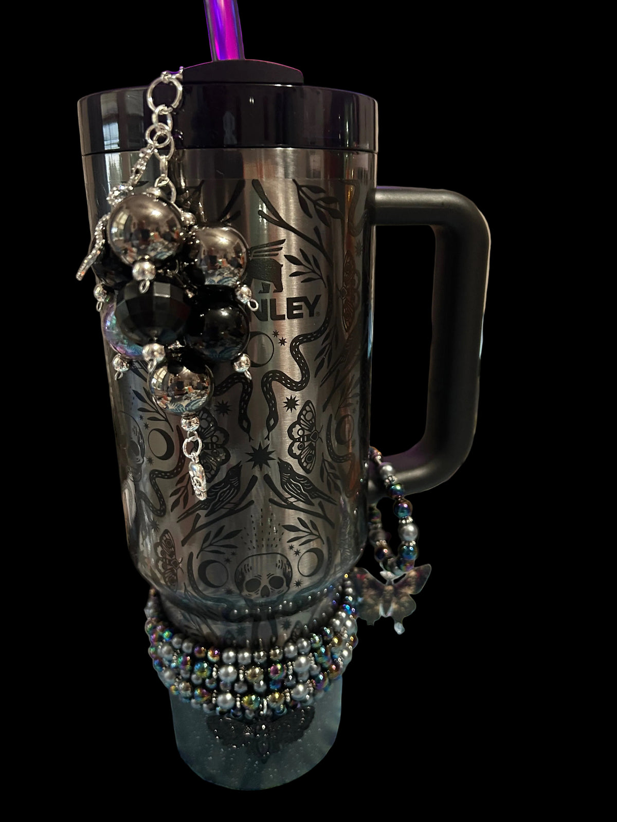 Deadly Demask Handle Charm