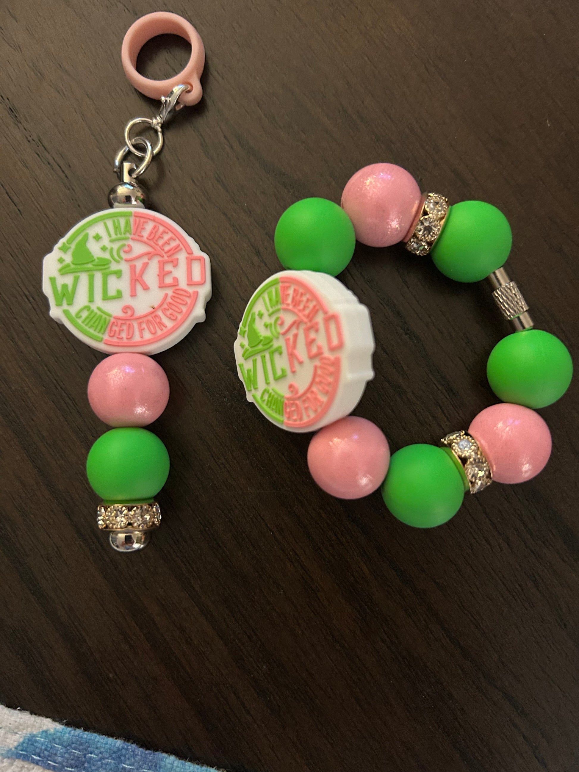 Good Evil Witches Straw and Handle Charm set