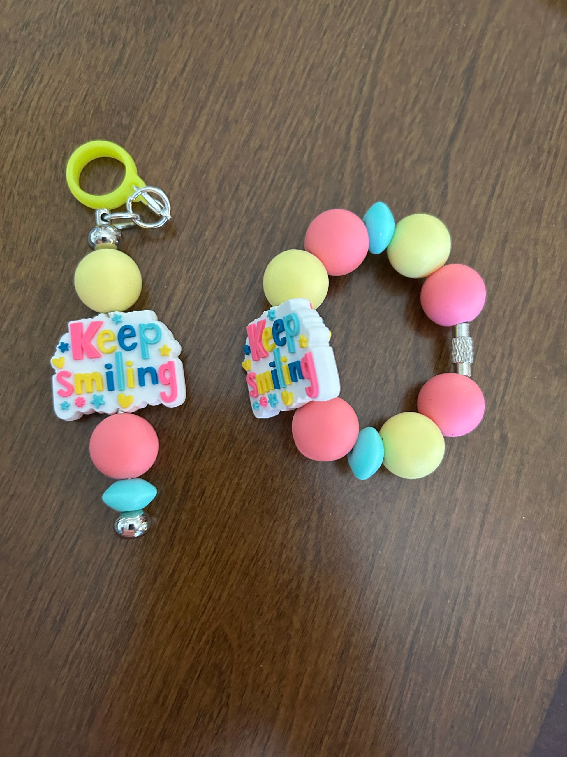 Keep Smiling Straw and Handle Charm set