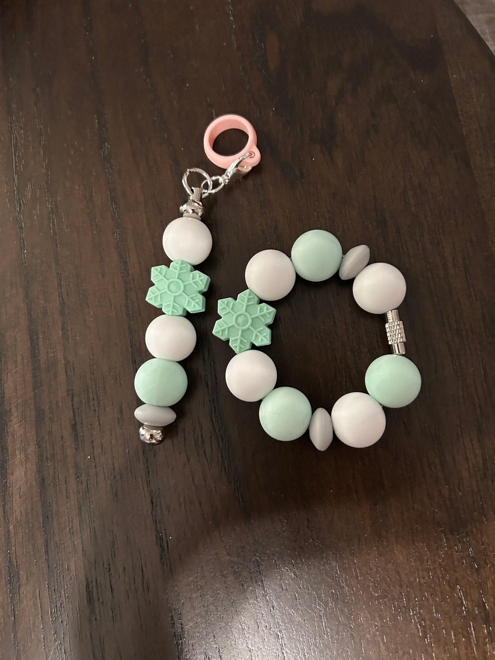 Snowflake Straw and Handle Charm set