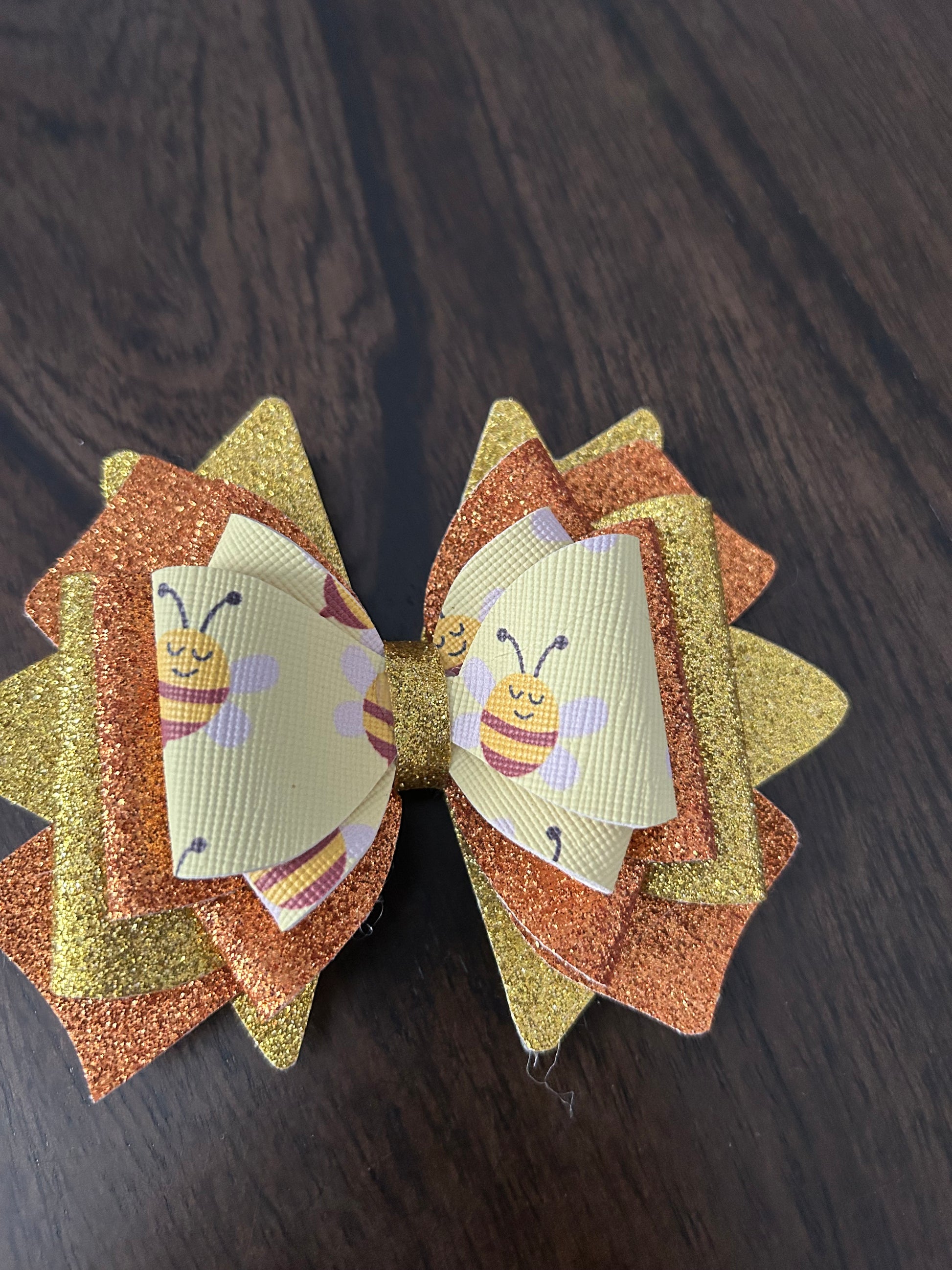 Bee Bow
