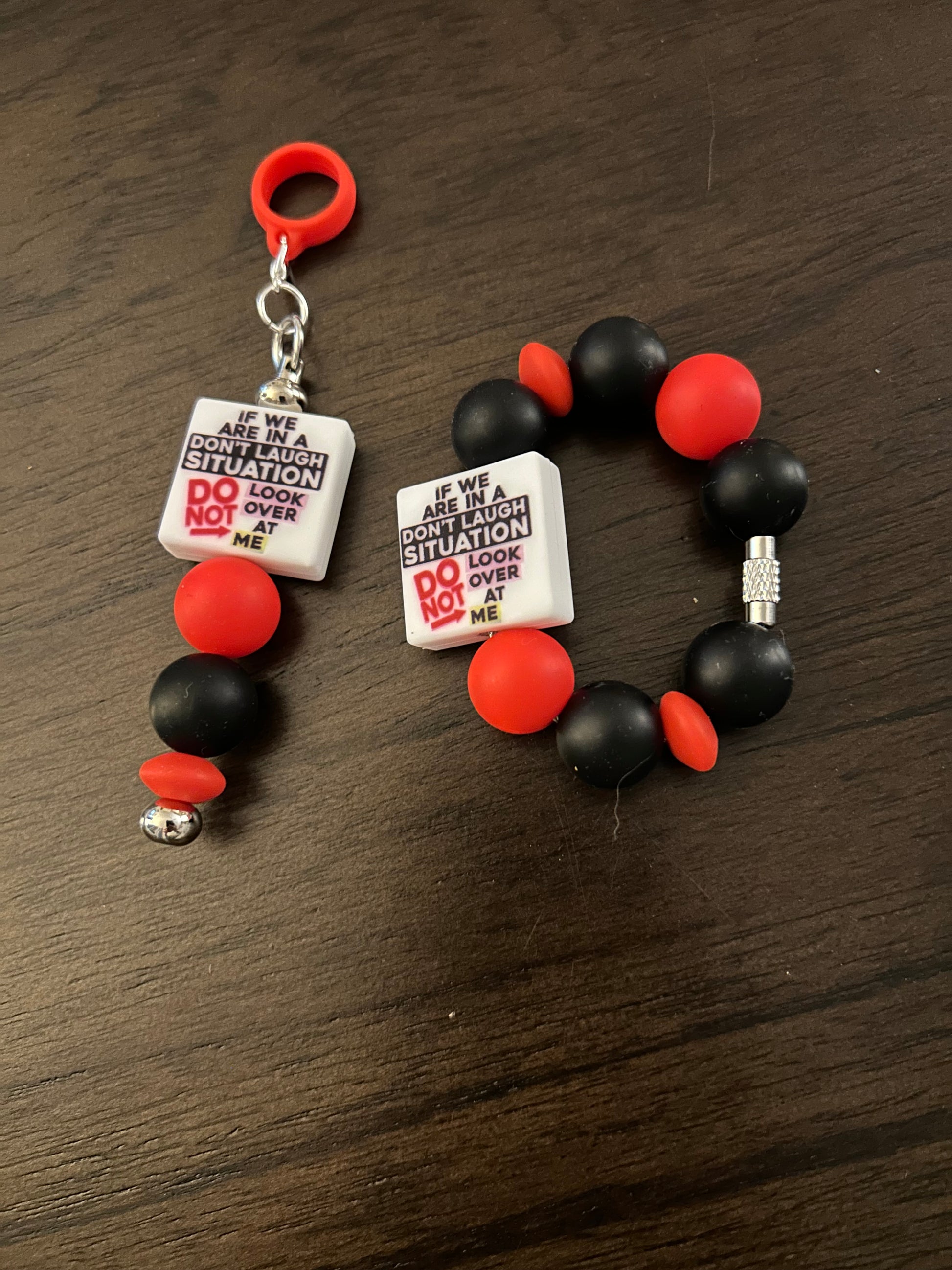 Don’t Laugh Situation Straw and Handle Charm set